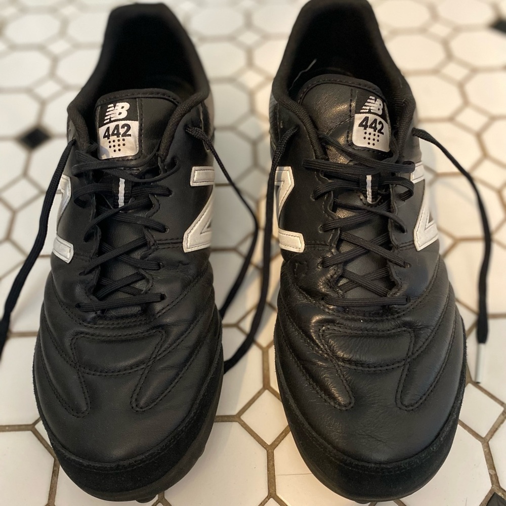 New Balance 442 Team Turf soccer shoe